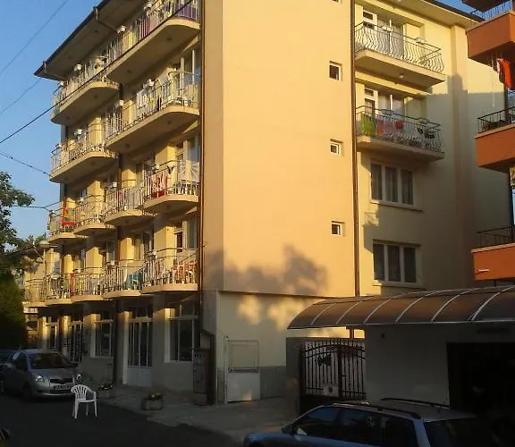 Peshev Family Hotel Nessebar