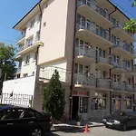 Peshev Family 3* Nesebyr